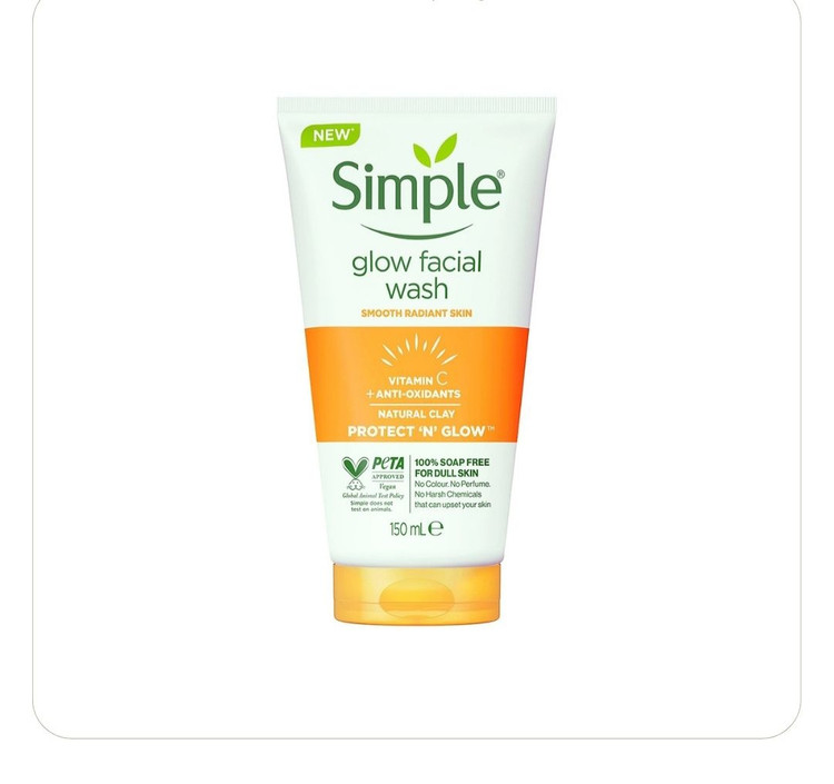 ژل شستشو سیمپل Simple ویتامین C